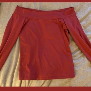 Forever 21 small magenta off the shoulder long sleeve top.